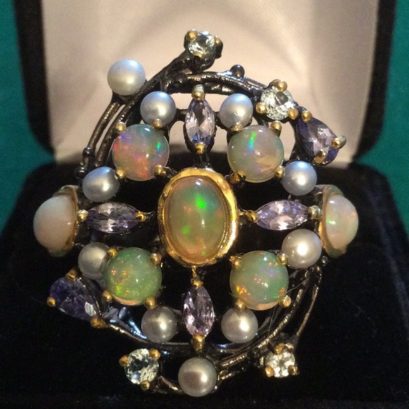 Genuine Natural Opals Tanzanite & Pearls Ring